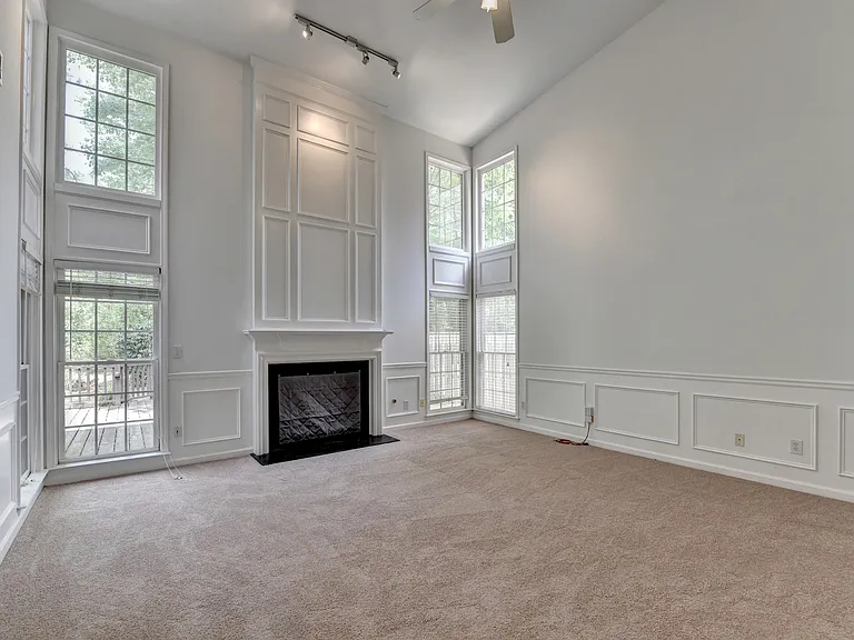 6535 Ganton Dr — Photo 19