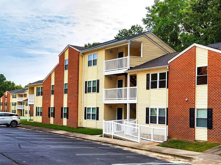 Regency at Longhill — Photo 8