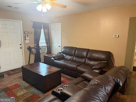 2nd image of 106 Clover St
