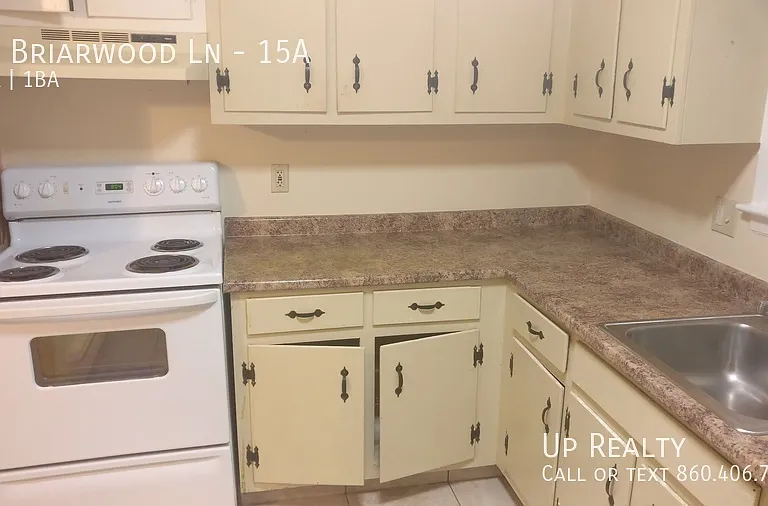 40 Briarwood Ln #15A — Photo 13