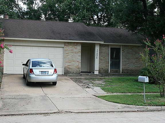 3rd image of 17526 Autumn Hills Dr