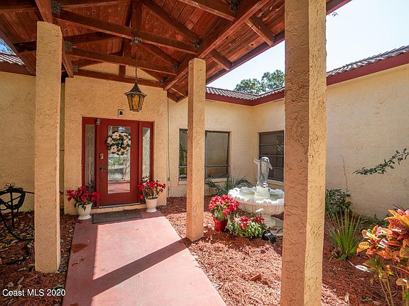 2nd image of 3175 Villa Espana Trl