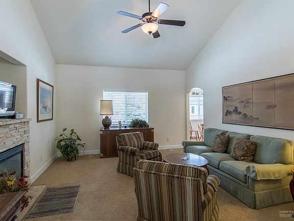 3rd image of 61143 Hilmer Creek Dr