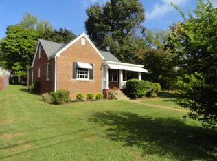 1011 Barrows Mill Rd, Martinsville, VA 24112