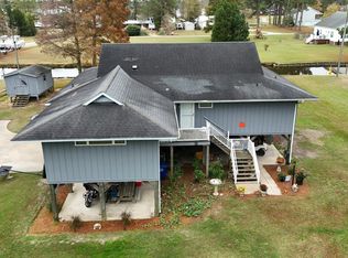 44 Pelican Ln, Belhaven, NC 27810