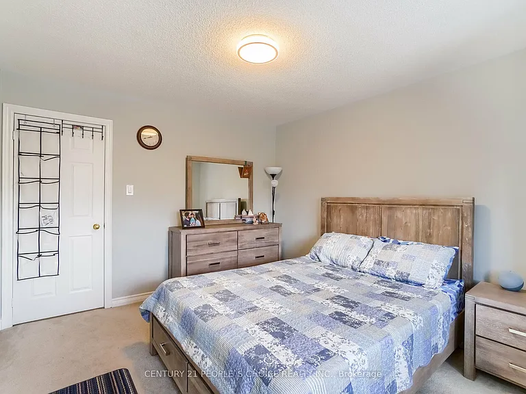 5658 Glen Erin Dr #7 — Photo 30