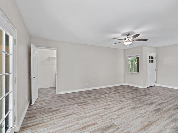5th image of 7246 N Casablanca Dr