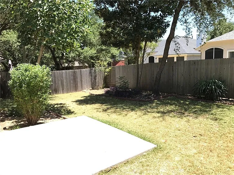 10309 Broomflower Dr — Photo 35