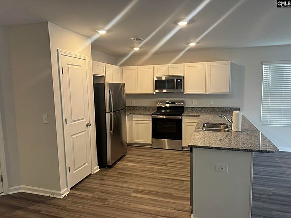 3rd image of 4006 Monetta Dr