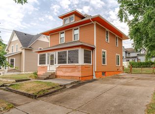 304 E Avenue B, Bismarck, ND 58501