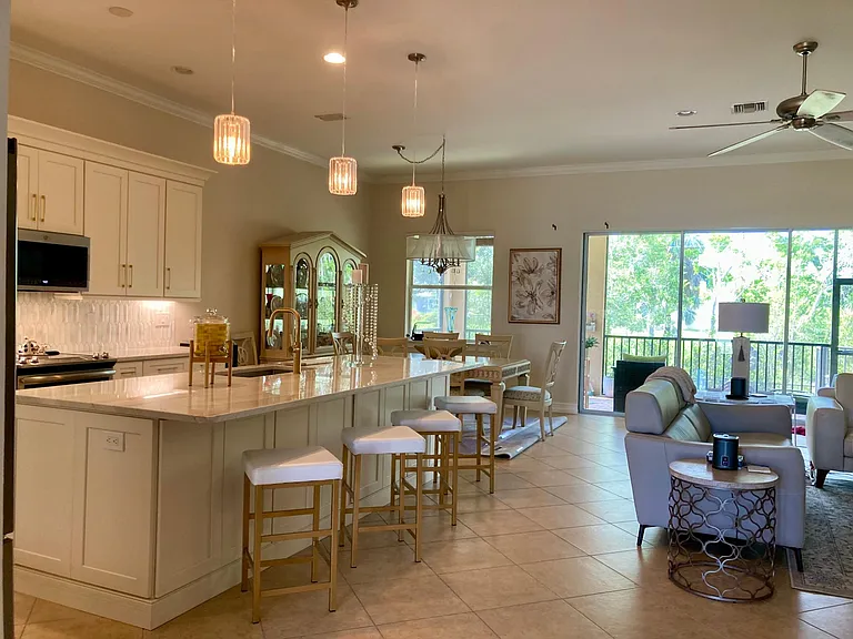 8602 Banyan Bay Blvd — Photo 2