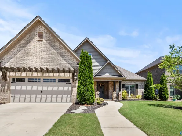 11 Cobbs Cove Way, Huntsville, AL 35803