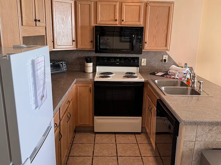1210 N Waccamaw Dr #804 — Photo 7