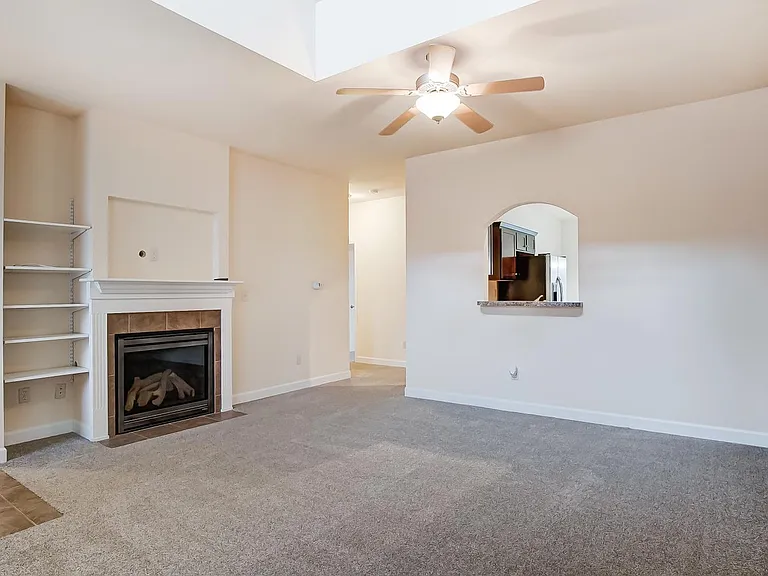 1566 Tewsbury St — Photo 3