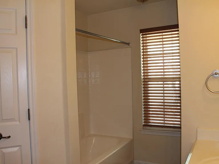 336 Skyline Dr — Photo 15
