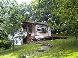2nd image of 78125 Cummins Rd