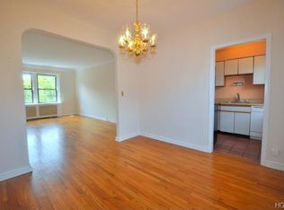 174 Garth Rd APT 6Q, Scarsdale, NY 10583