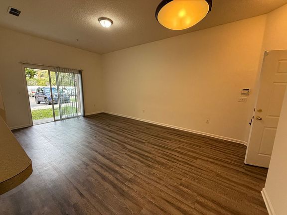 4th image of 9595 Amarante Cir Unit 3