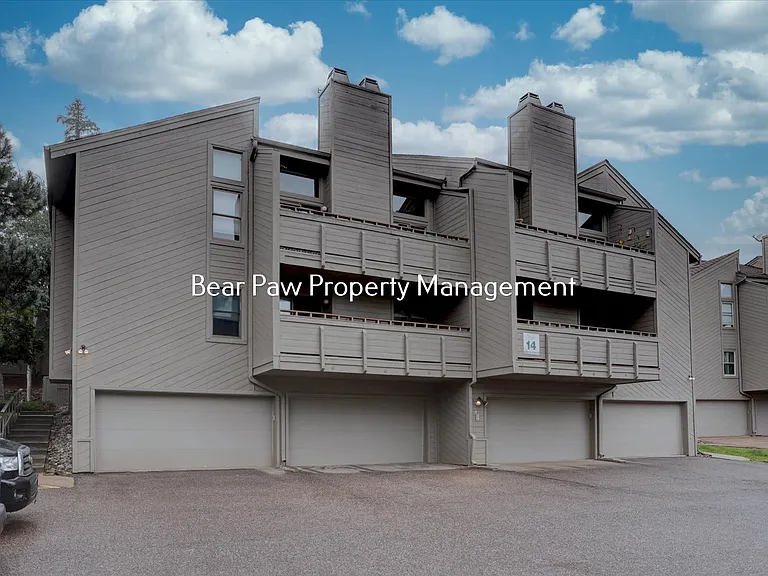 23518 Pondview Pl — Photo 1