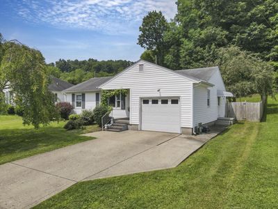 207 School St, Bremen, OH, 43107