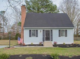 8037 Farm House Dr, Hebron, MD 21830