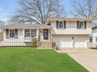 9314 Lowell Ave, Overland Park, KS 66212