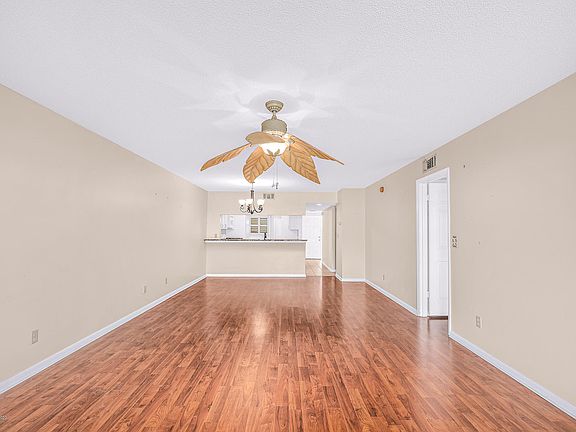 4th image of 3165 N Atlantic Ave APT B302