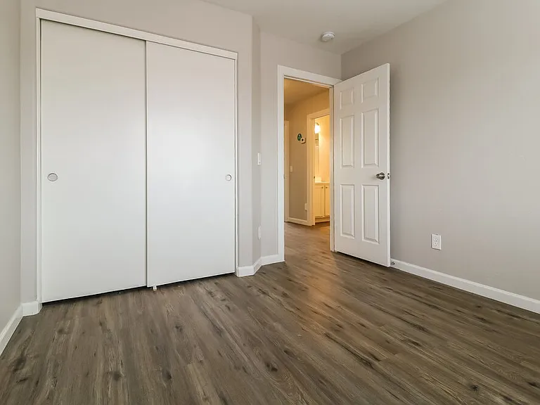 12329 W Windrose Dr — Photo 14