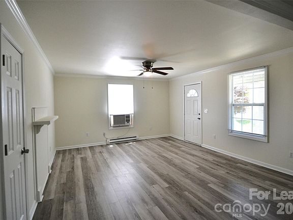 5th image of 220 Odell Dr NW