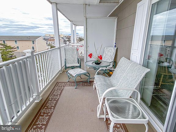 5th image of 12907 Assawoman Dr Unit 3N