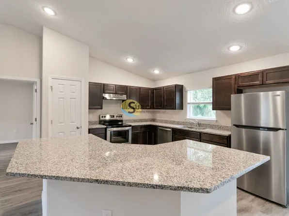 25 Pickcane Ln, Palm Coast, FL 32164