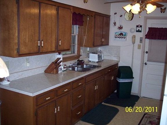 3rd image of 1717 Scenic Dr