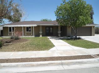 13459 Franceska Rd, Apple Valley, CA 92308