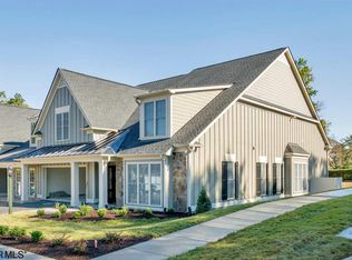 2634 S Bennington Rd, Charlottesville, VA 22901