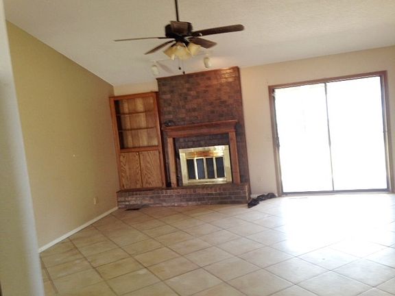 3rd image of 5412 SE 84th St