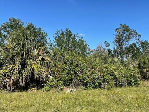 149 White Pine Dr, Rotonda West, FL 33947