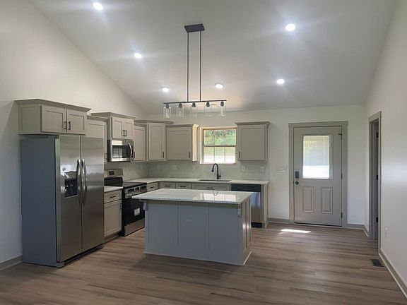 4th image of 82 Scanty Branch Rd