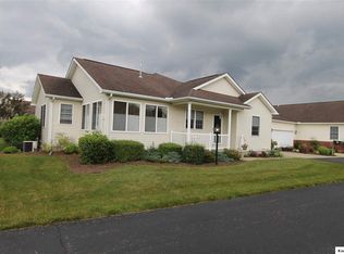 67 Fairway Dr, Mount Vernon, OH 43050