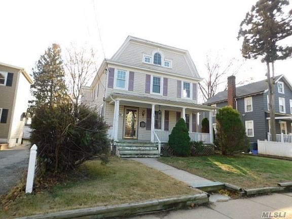 2nd image of 39 Maple Ave