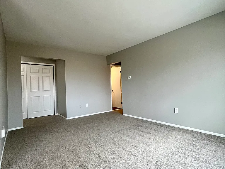 4245 Quarry St #8 — Photo 8