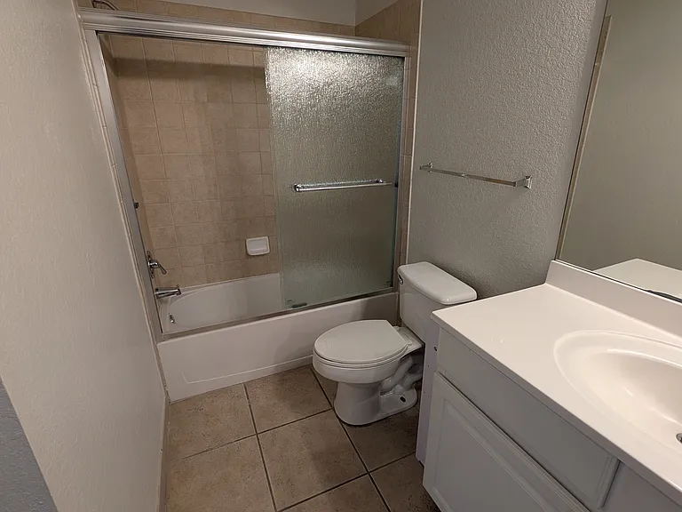 5202 Hampton Beach Pl — Photo 26