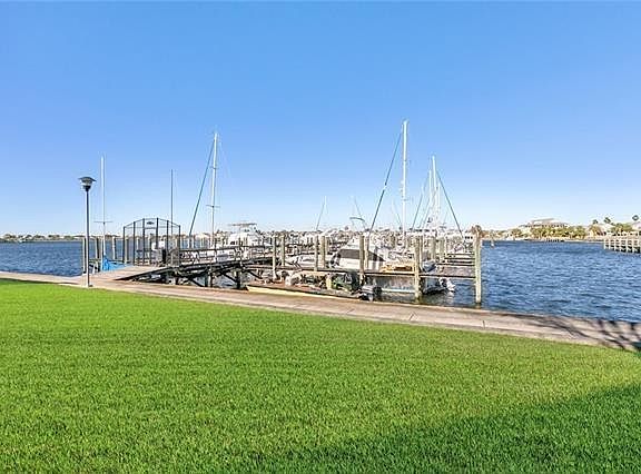 2nd image of 1244 Harbor Dr Unit 210