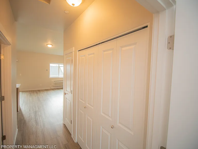 Hallway, Storage and Laundry