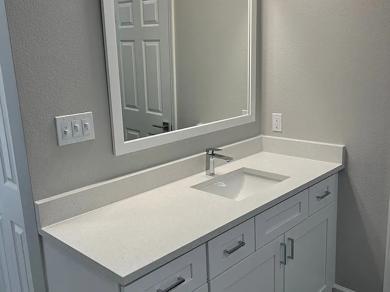 Spring Lake Apartments — Photo 117