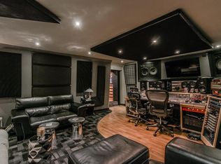 2714 Westwood Dr, Nashville, TN 37204