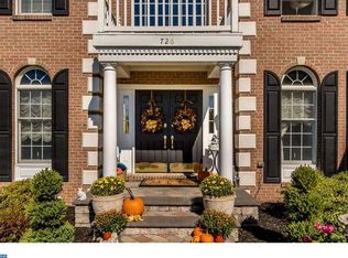 726 Bentley Ct, Moorestown, NJ 08057