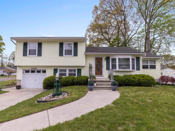226 Joanne St N, Cape May, NJ 08204