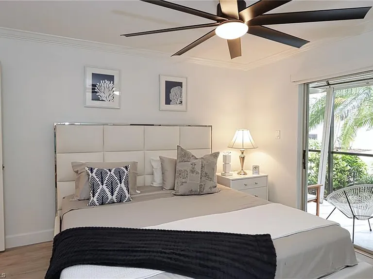 788 Park Shore Dr #E14 — Photo 12