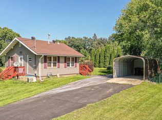 912 Sunset Dr, Fergus Falls, MN 56537