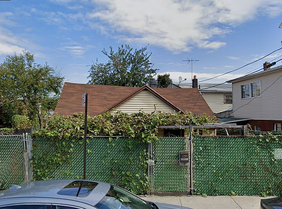 1st image of 2951 Brighton 8th St